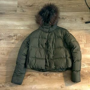 Crop north face down jacket